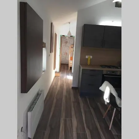 Apartment Hisa Pri Koritu - Apartma Stol *