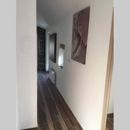 Hisa Pri Koritu - Apartma Stol *