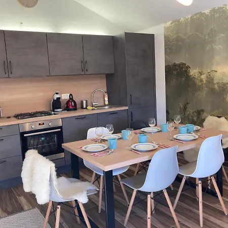 Hisa Pri Koritu - Apartma Stol Apartment