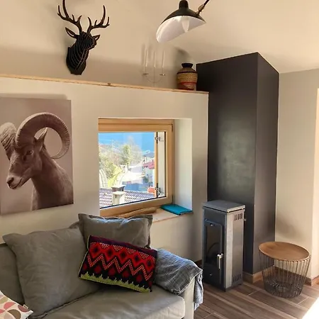 Hisa Pri Koritu - Apartma Stol * Kobarid