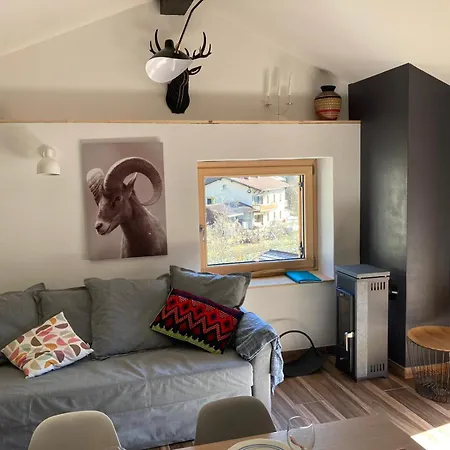 Hisa Pri Koritu - Apartma Stol *